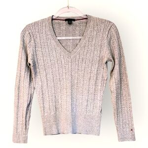 Y2K Tommy Hilfiger Women’s Classic Cable Knit Gray Sweater V-Neck Cotton S/P
